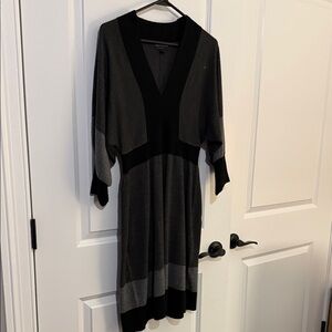 Connected Apparel Charcoal and Black Knit Top